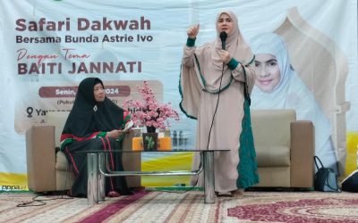 Kajian Safari Dakwah Bunda Astrie Ivo Semarak di Masjid Mujahidin Surabaya